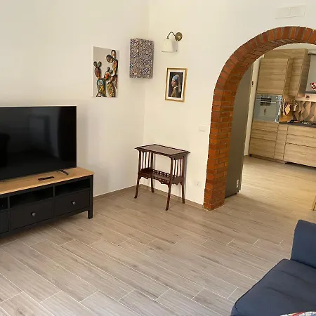 Appartamento Casa In Piazzetta Balestrate